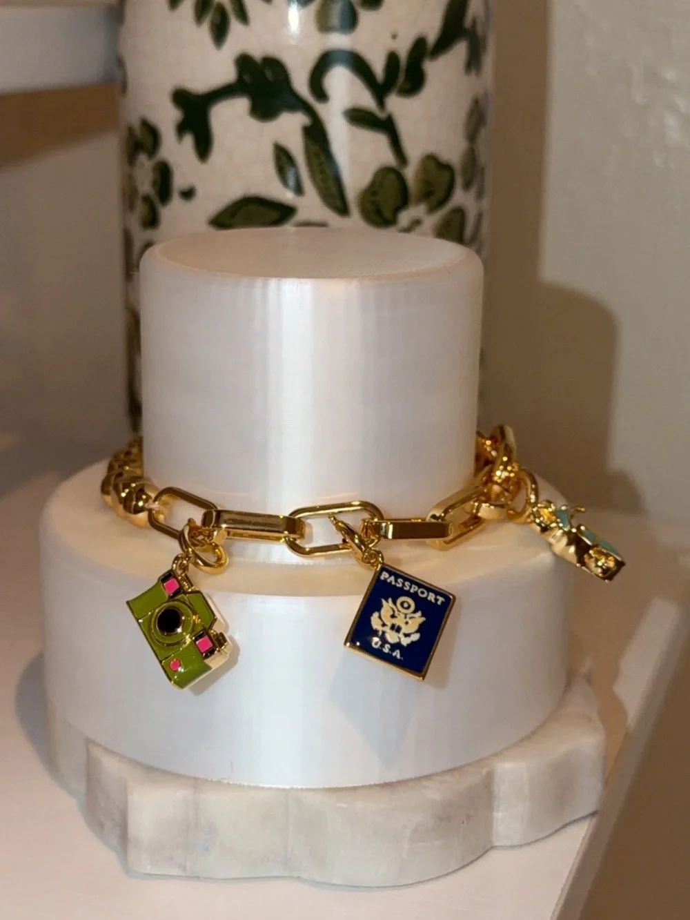 Bomb Party Charmelier bracelet
